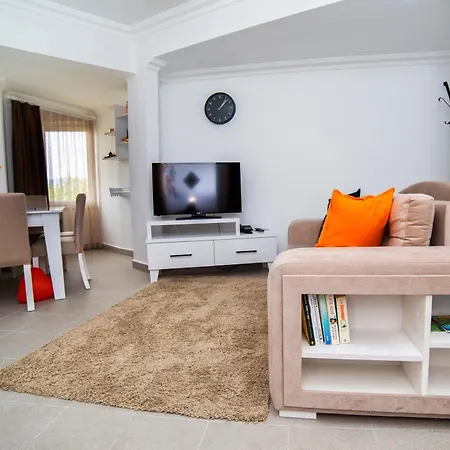 ホテル Old Town フェティエ